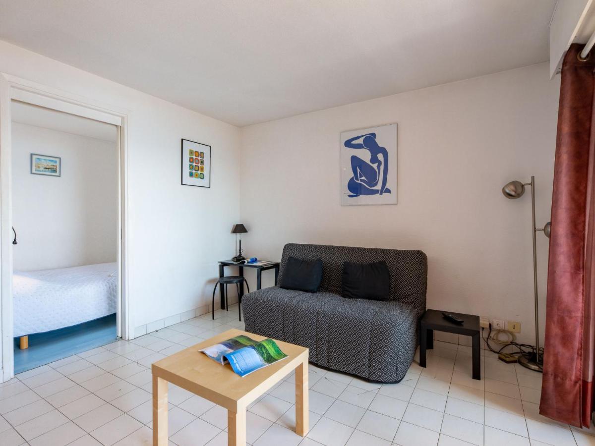 Apartment Le Capitole-3 By Interhome Фрежус Екстер'єр фото